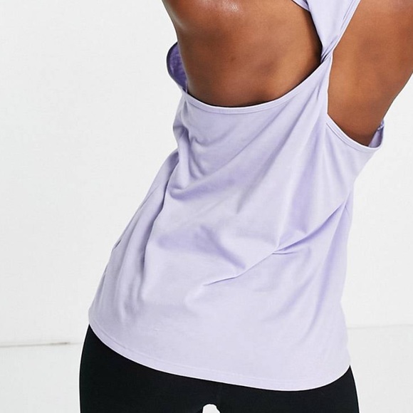 The North Face Twist back Tank Purple Medium - Picture 5 of 5